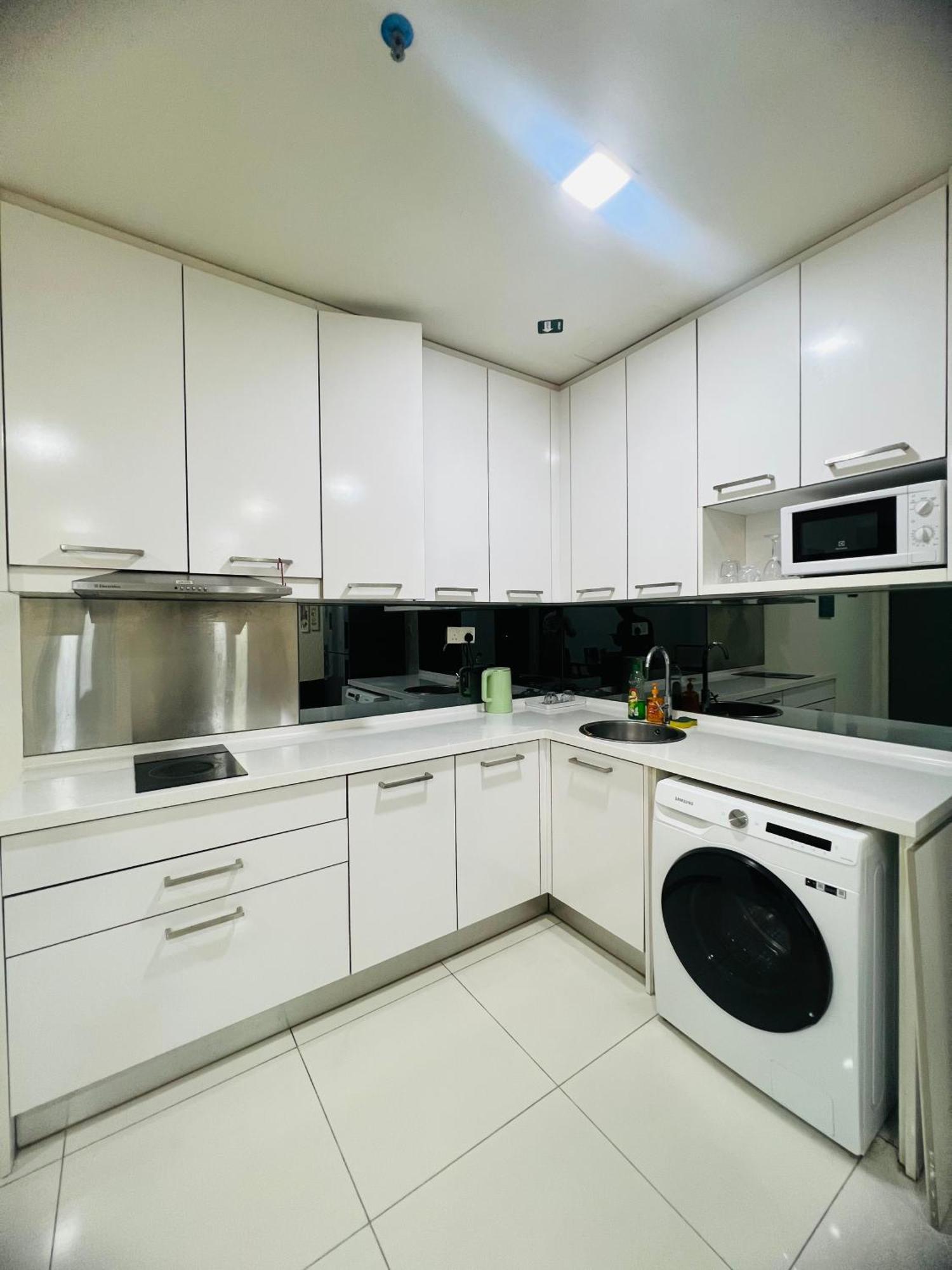 Summer Suites Klcc By Classy Kuala Lumpur Ngoại thất bức ảnh
