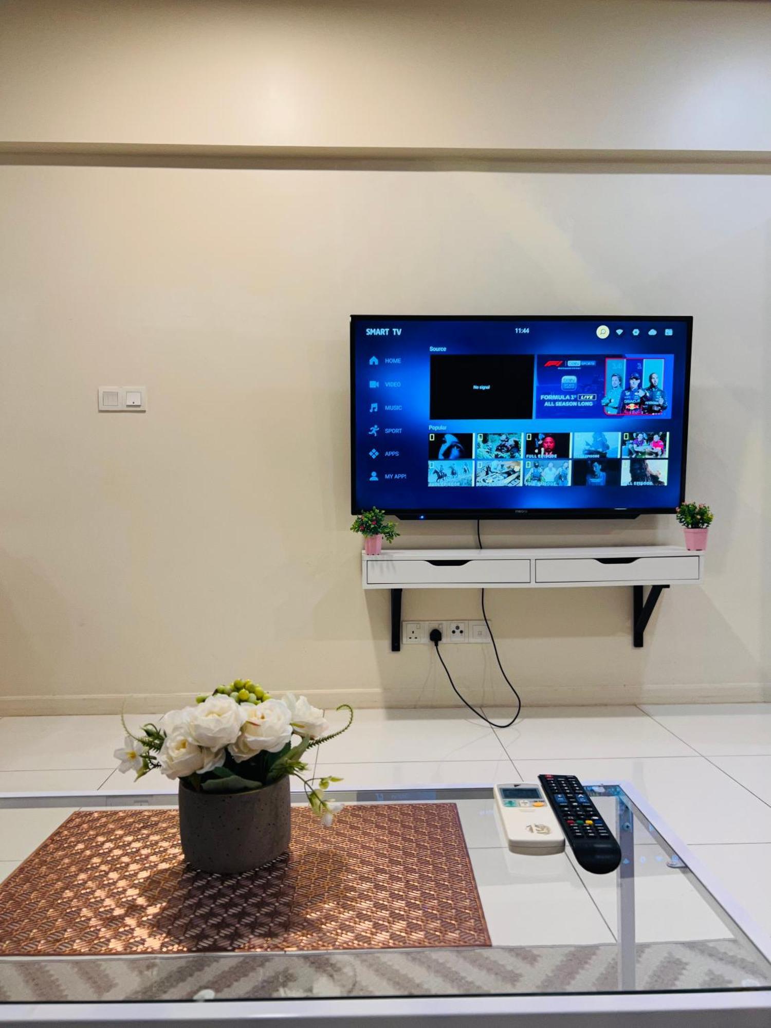 Summer Suites Klcc By Classy Kuala Lumpur Ngoại thất bức ảnh